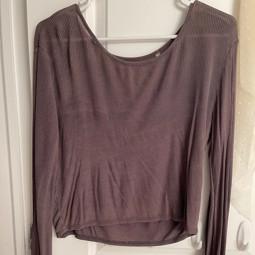 Crop long sleeve Pacsun top